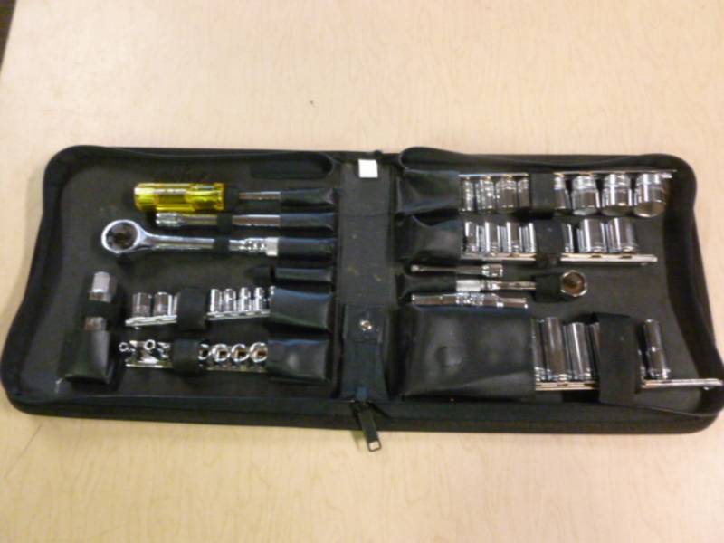 lot 179 image: Socket Set