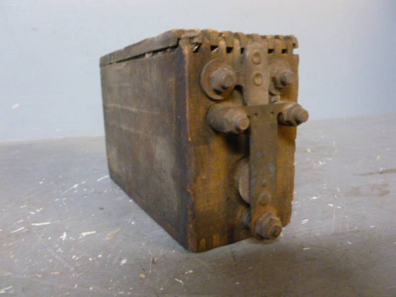 lot 185 image: Antique Model T Coil