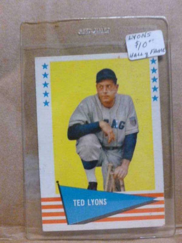 lot 210 image: Vintage Sports Card