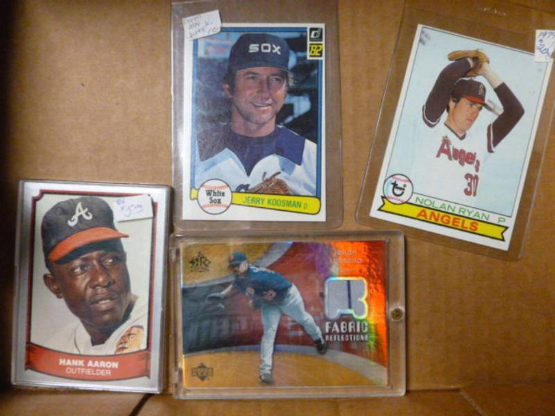 lot 215 image: Sports Cards