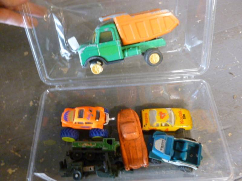 lot 236 image: Toys