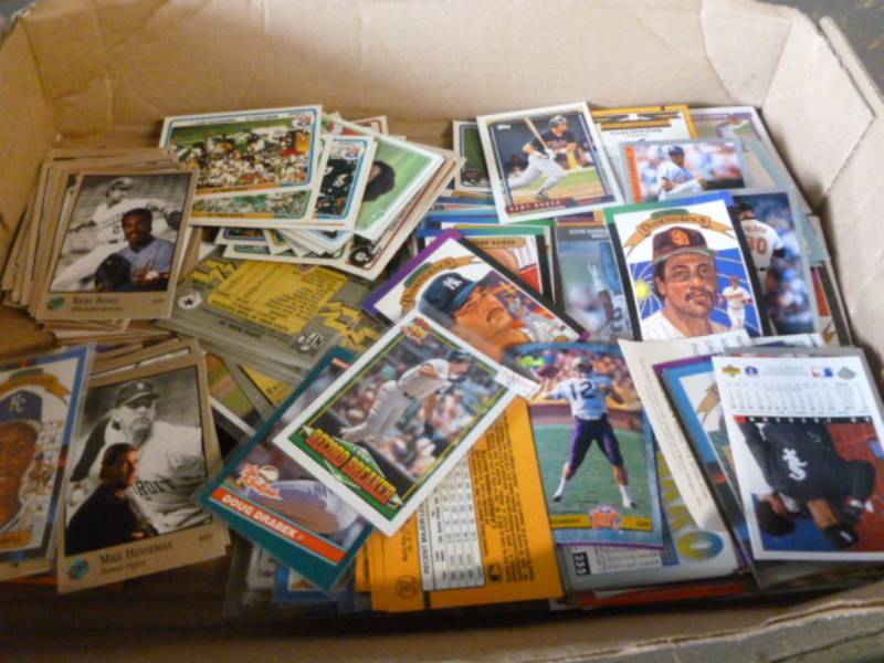 lot 241 image: Sports Cards