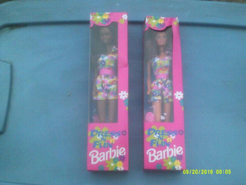 lot 38 image: 2 COLLECTIBLE FUN AND DRESS BARBIES