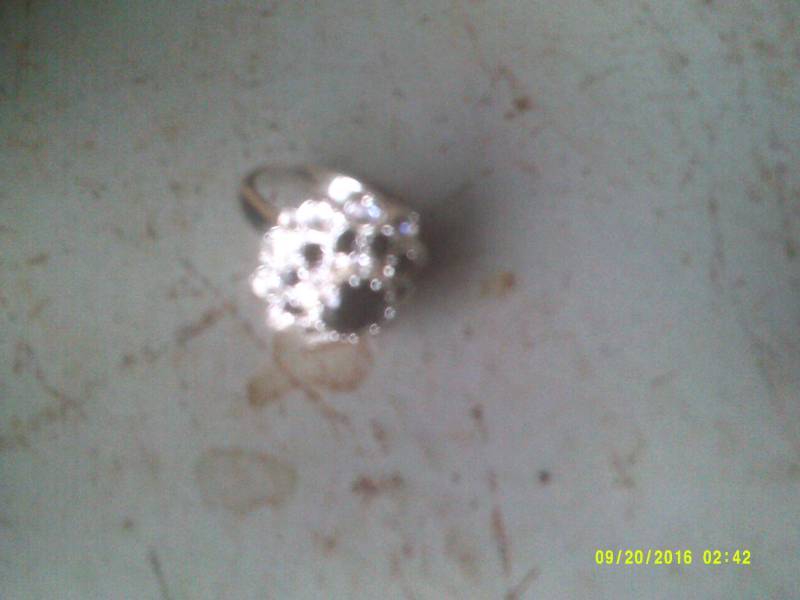 lot 49 image: SZ 5 SILVER RING