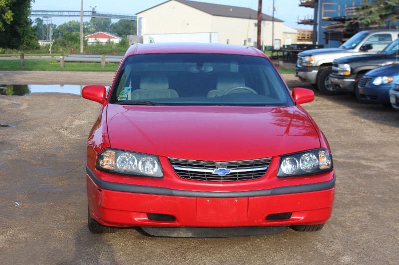 lot 2834 image: 2004 Chevrolet Impala