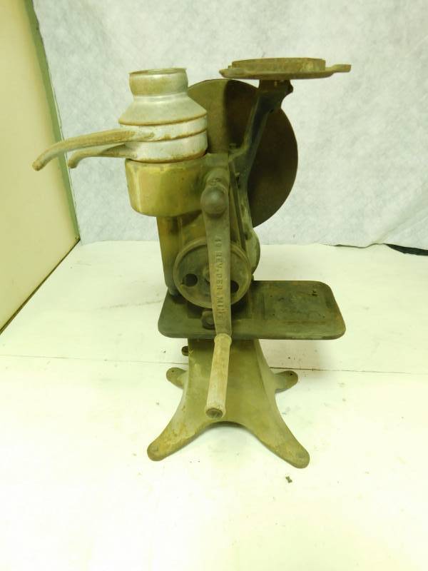 lot 27 image: Antique McCormidt  Cream Separator