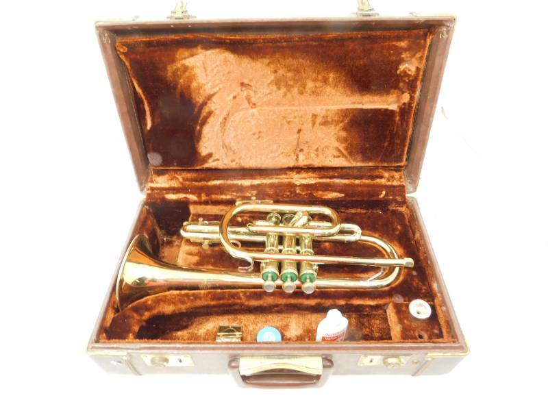 lot 101 image: Cornet Instrument