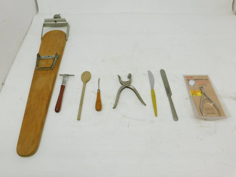 lot 114 image: Miscellaneous Vintage Items