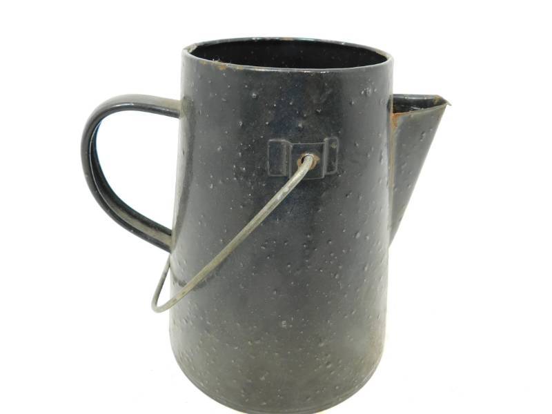 lot 116 image: Vintage Coffee PitcherPot
