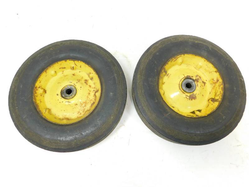 lot 122 image: Two Wheels Tires For Mower