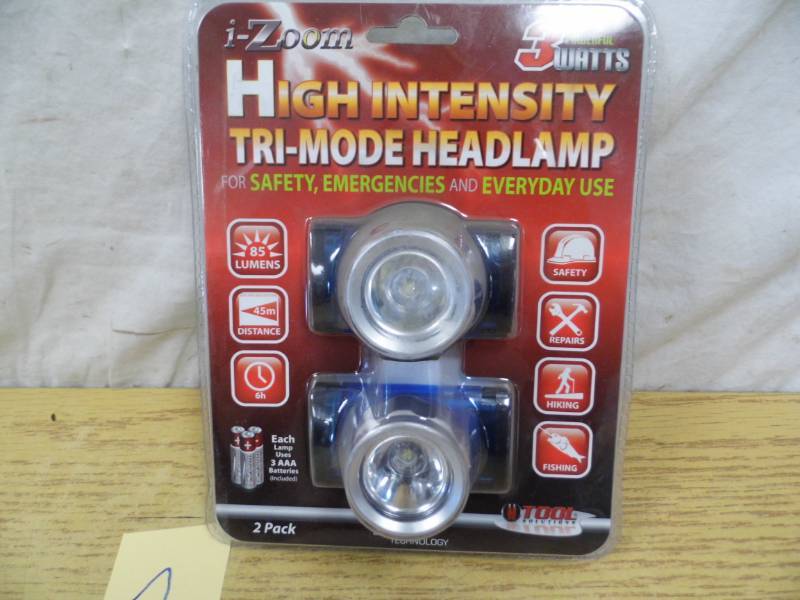 lot 7 image: New 2 PC Head Lights