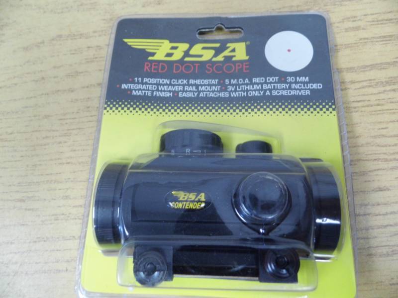 lot 43 image: New BSA Red Dot Scope