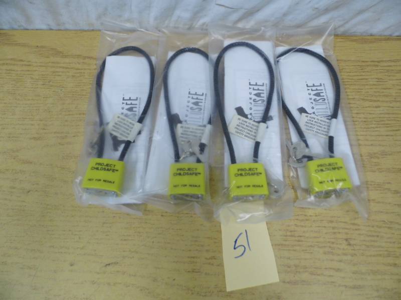 lot 51 image: Gun Locks