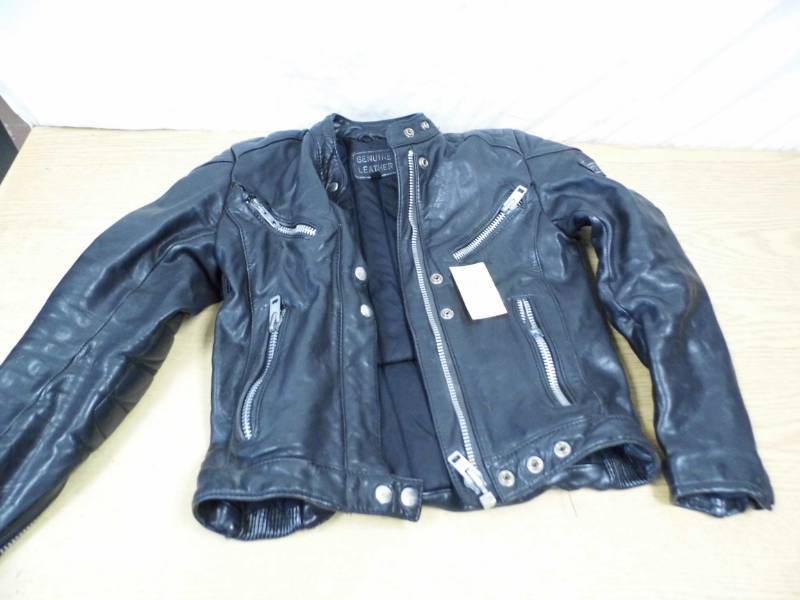 lot 82 image: Leather Jacket