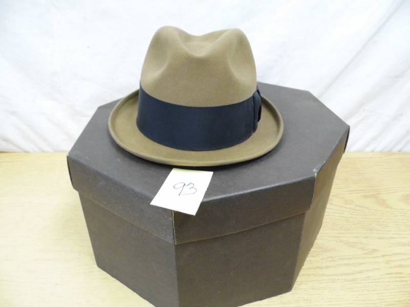 lot 93 image: Stetson Hat