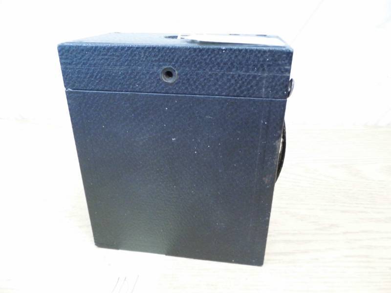lot 101 image: #2 Brownie Camera