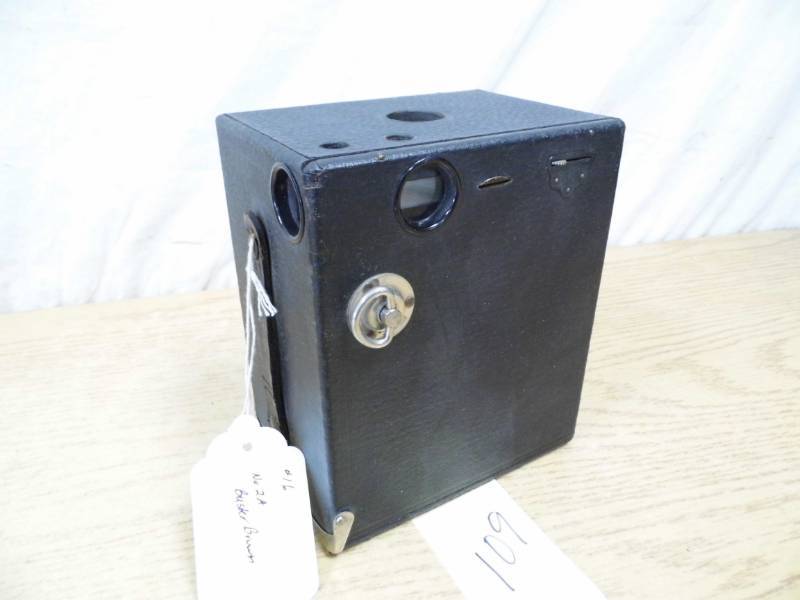 lot 109 image: Buster Brown Camera