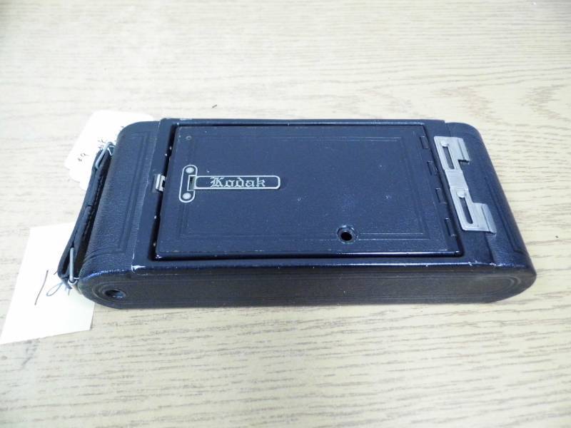 lot 121 image: Kodak No.2 Pocket Camera