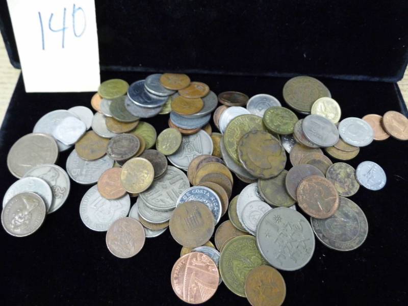 lot 140 image: 100 Assorted Foreign Coins