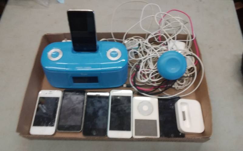 lot 24 image: I-Pods, I-Phone, I-Love Music Player, I-Phone Chargers