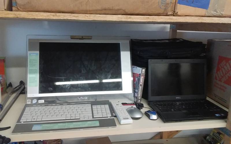 lot 25 image: Sony Vaio Computer System, Dell Latitude E4310 (NoPower Cord), Assorted Laptop Cases