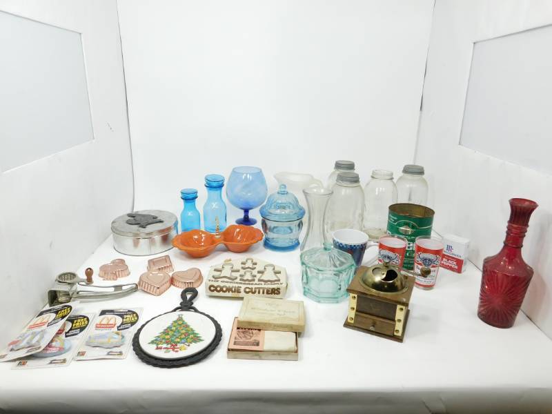 lot 23 image: Miscellaneous Items For Collectors
