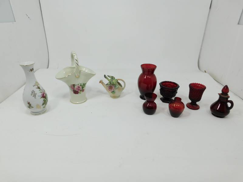 lot 32 image: Red Glassware---Avon Cape Cod Hobnail ---Vases