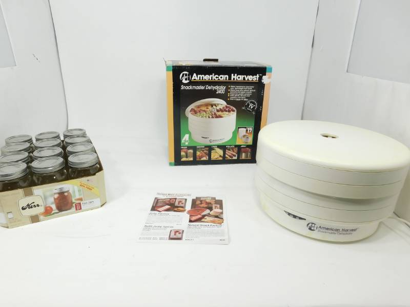 lot 38 image: American Harvest Snack Master Dehydrator & Twelve Pint Canning Jars