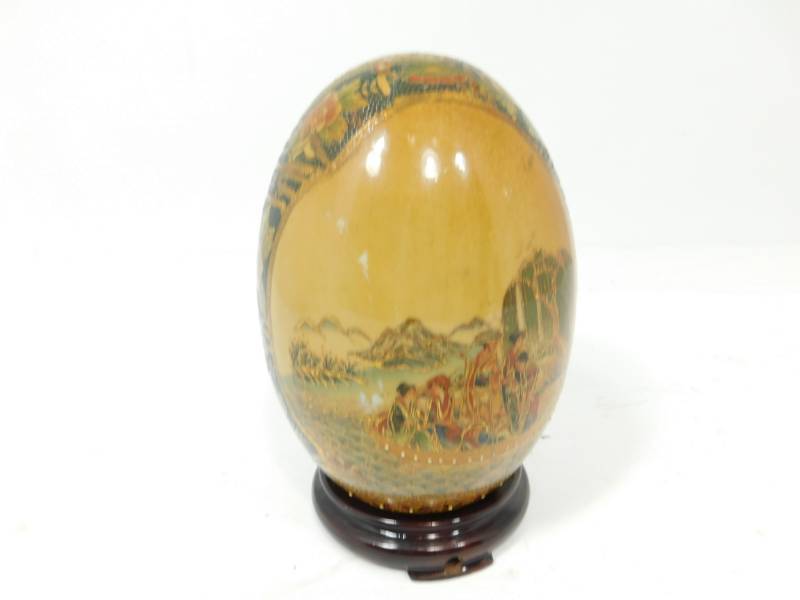 lot 73 image: Vintage Satsuma Geisha Asian Egg On Wooden Base
