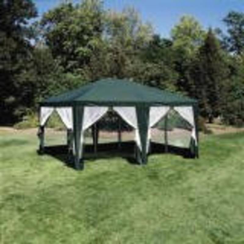 lot 5 image: Deluxe Screen House