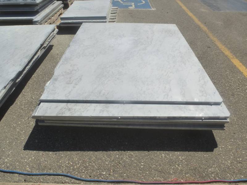 lot 1 image: Vintage Marble