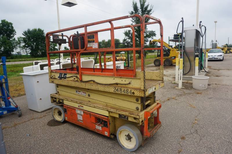 JLG 2033E Scissors Lift