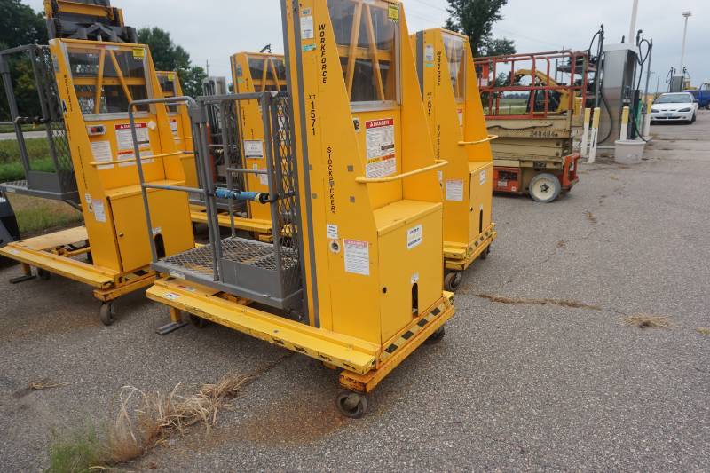 Bil Jax XLT 1571 Electric Personnel Lift