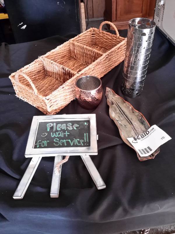 lot 70 image: 3 Section Wicker basket, Service plates, stainless individual candle baskets, Serving bucket.