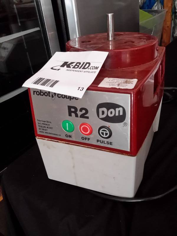 lot 13 image: ROBOT COUPE, R2DON1S, blenderFood processor base Works, but no top pitcher