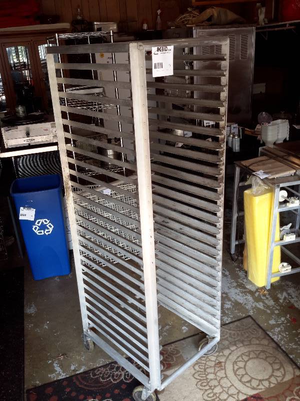 lot 12 image: Bakers Pan rack.. Rolling Cart