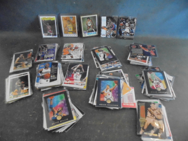 lot 21 image: Basketball Cards