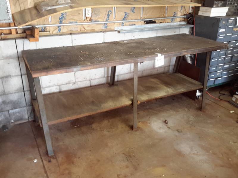 lot 14 image: Metal Framed Workshop Table