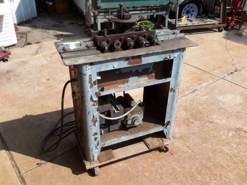lot 5 image: Lockformer Roll Forming Machine