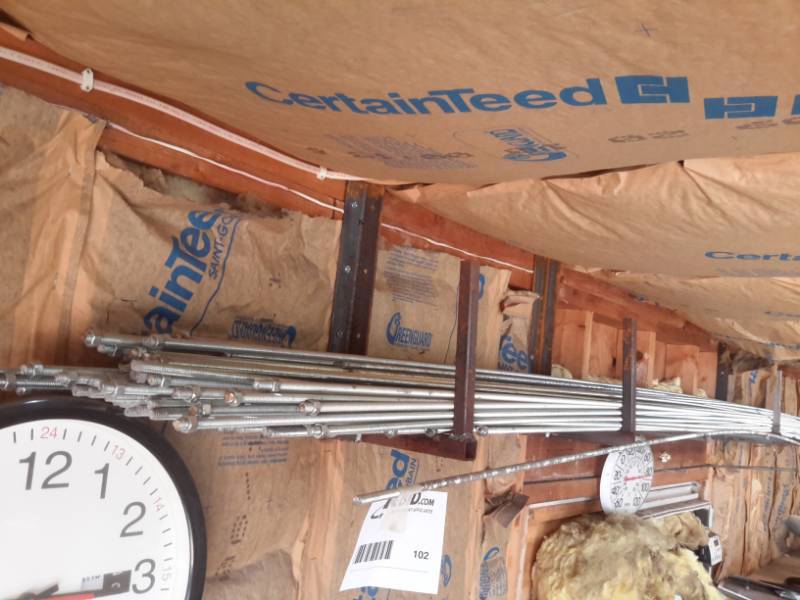 lot 102 image: Lot of Threaded Rods for Hanging Heaters, Connecting