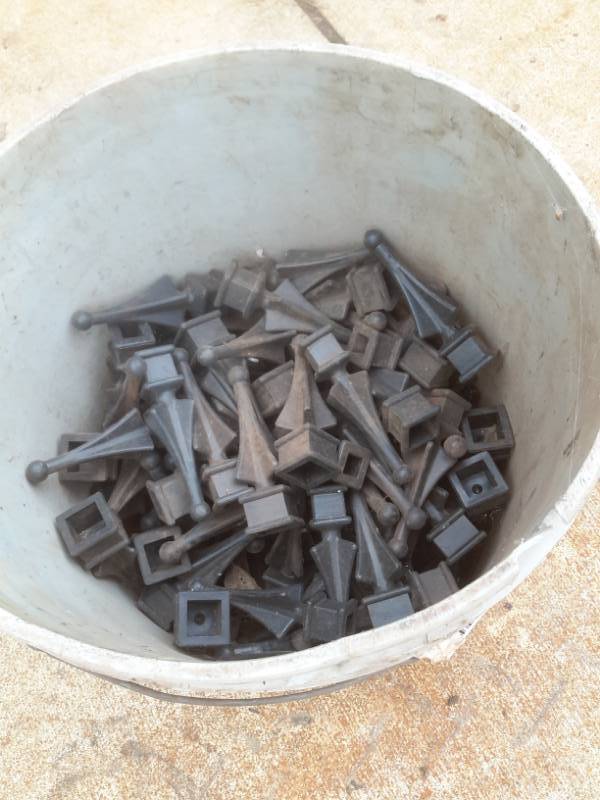 lot 175 image: Bucket of Fence Post Toppers