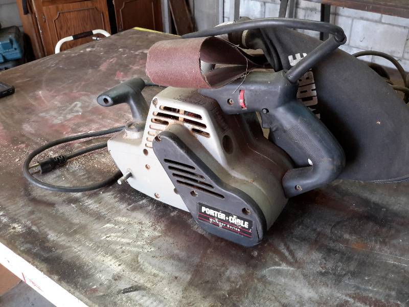 lot 19 image: Porter Cable Variable Speed Belt Sander