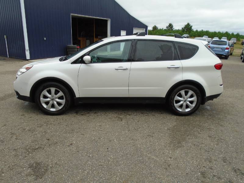 lot 2 image: 2006 Subaru Tribeca