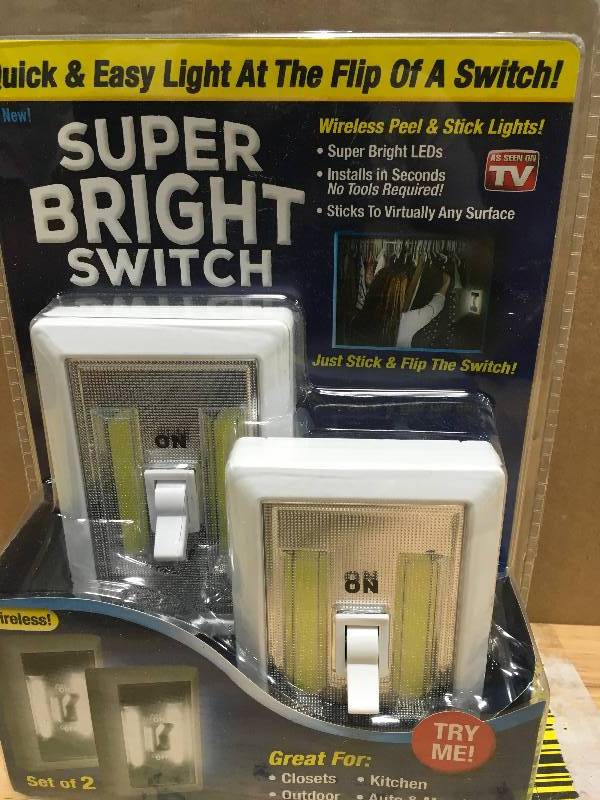 As Seen on TV Super Bright LED Switch Nightlight New