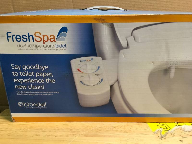 Brondel Dual Temperature Bidet Attachment in White not used