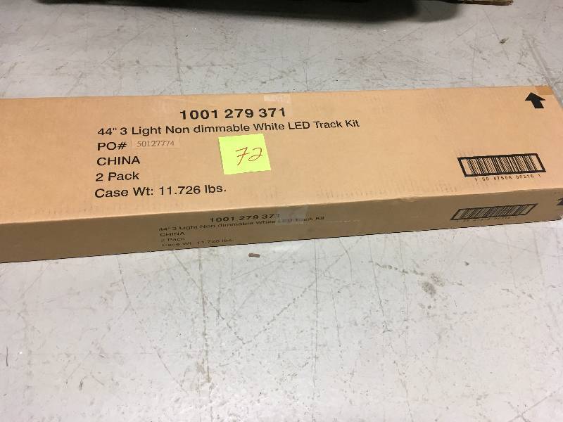Hampton Bay 44 in. 3-Light White LED Track Kit New