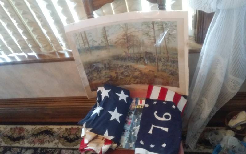 lot 32 image: 2-Flags, Picture, LIFE Magazine