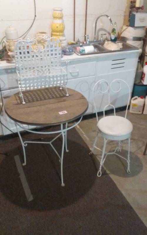 lot 71 image: Bistro Table 28, 1-Chair, Metal Magazine Rack