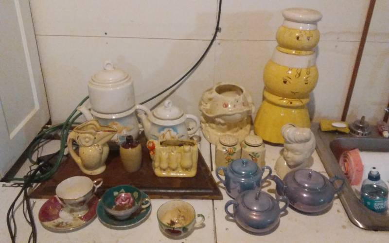 lot 76 image: Large Lot Tea Pots, Tea Cups, Cream & Sugar, Pair Large Salt & Pepper, Lady HeadVase, More