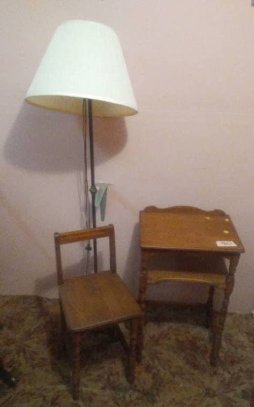 lot 90 image: Little 2-Tier Desk With Chair, Floor Lamp
